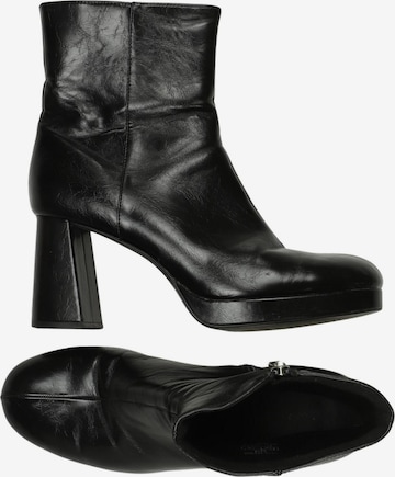 Pull&Bear Stiefelette 41 in Schwarz: Vorderseite