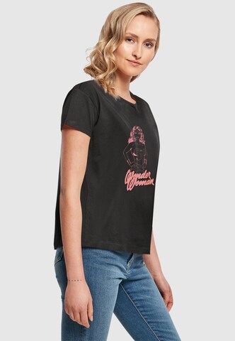 T-shirt 'Wonder Woman Pink Outline' Merchcode en noir