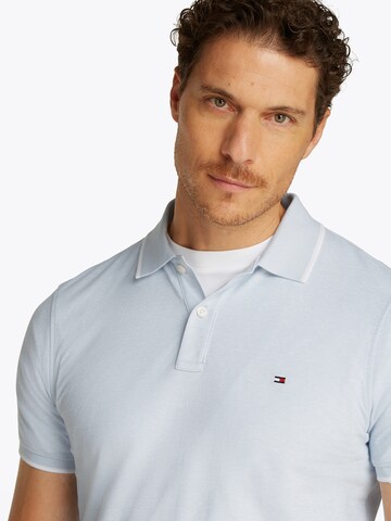 TOMMY HILFIGER - Camiseta en azul