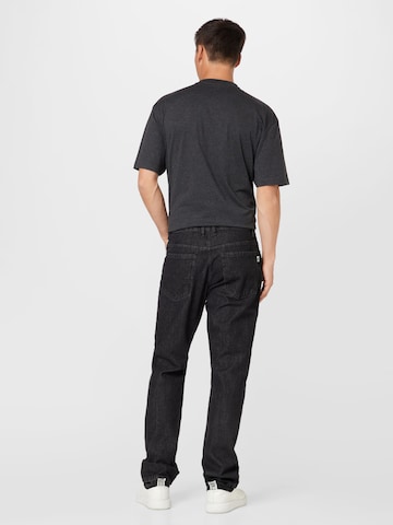 Urban Classics Regular Jeans in Black