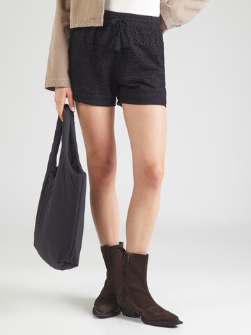 ONLY Regular Trousers 'ONLFILICIA' in Black: front