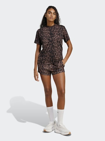 ADIDAS SPORTSWEARTehnička sportska majica - smeđa boja: prednji dio