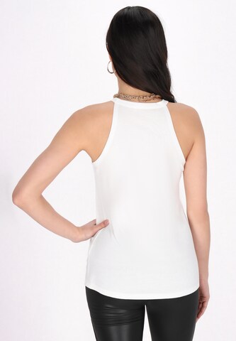 Haut faina en blanc