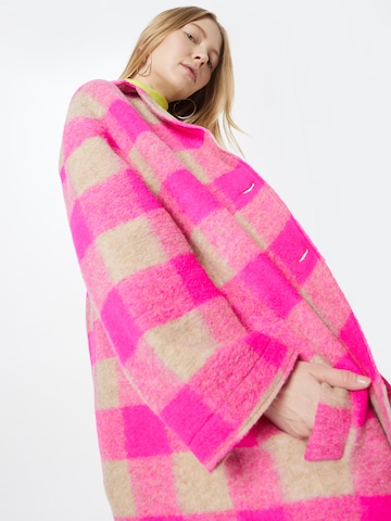 Liv Bergen Between-Seasons Coat 'Isabelle' in Pink