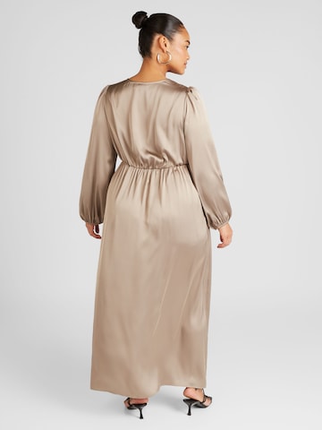 EVOKED - Vestido de noche 'VIVERANA' en marrón