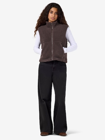 Gilet 'NMMASEY' di Noisy may in marrone