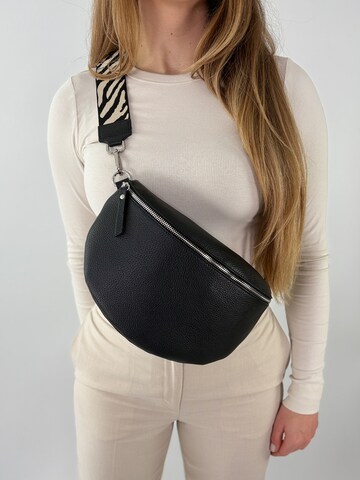 lePelou Gürteltasche 'SERENA large' in Schwarz