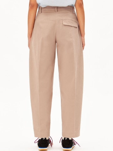 Regular Pantalon ARMEDANGELS en marron