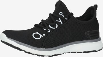 a.soyi Sneakers laag in Zwart: voorkant