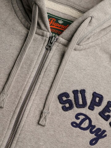 Superdry & Co Sweatjacka 'VINTAGE ATHLETIC' i grå