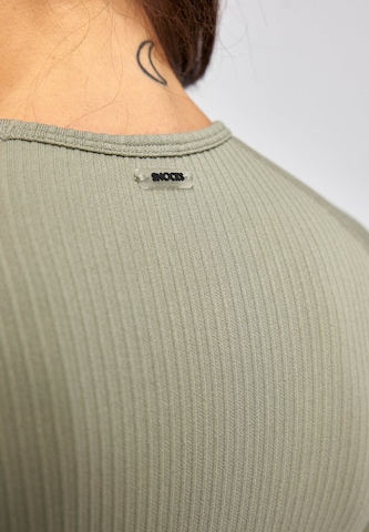 SNOCKS Performance Shirt in Green