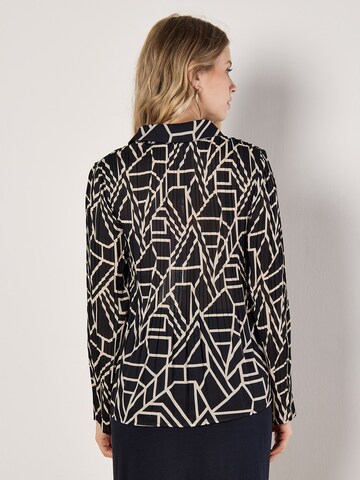 Chemisier 'Sheer' Apricot en noir