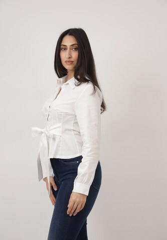 Elara Bluse in Weiß