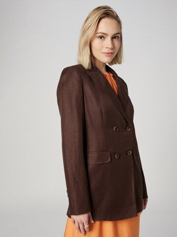 Guido Maria Kretschmer Women Blazers 'Meret' in Bruin: voorkant