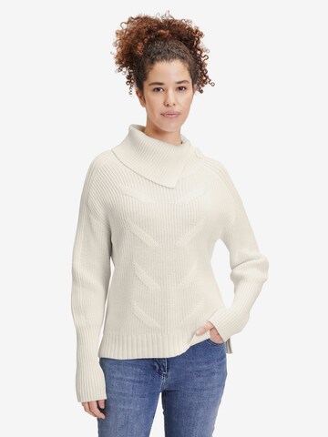 Pullover di Betty Barclay in bianco: frontale