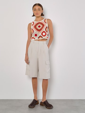 Apricot Top ' ' in Red