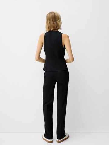 Regular Pantalon à plis Bershka en noir