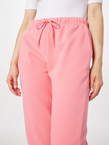 PIECES Tapered Pants 'Chilli' in Pink