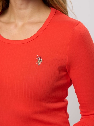 U.S. POLO ASSN. Shirts i rød