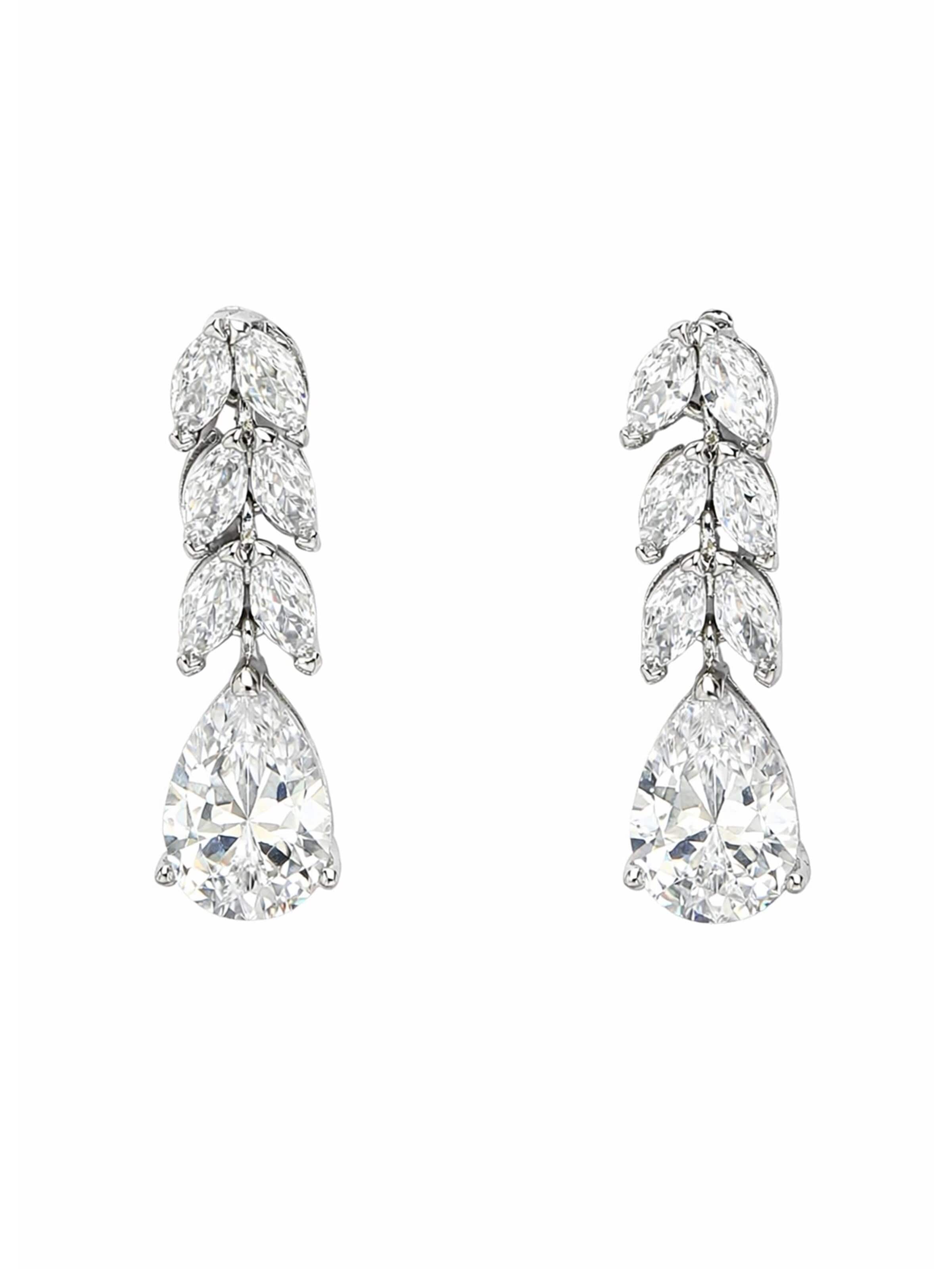 AVANT-GARDE PARIS Earrings 'Simonama' in Silver: front