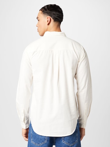 ABOUT YOU - Ajuste regular Camisa 'Danilo' en beige