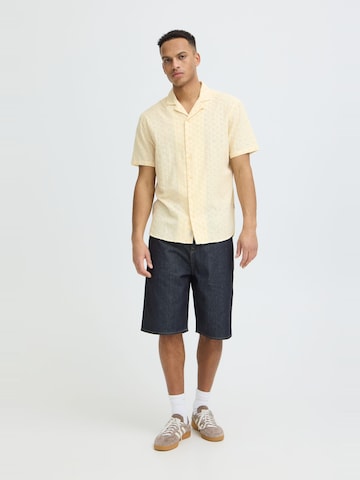 Coupe regular Chemise ' BHAulia ' BLEND en beige