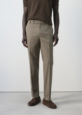 MANGO MAN Regular Pleated Pants 'Hans' in Brown: front