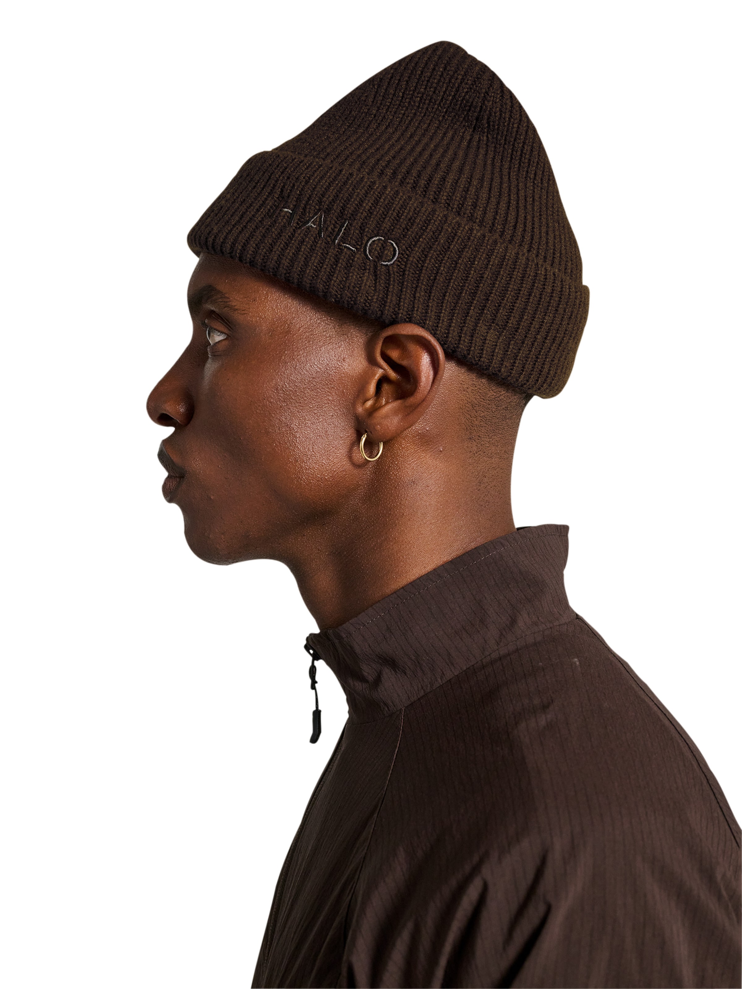 HALO Beanie in Brown