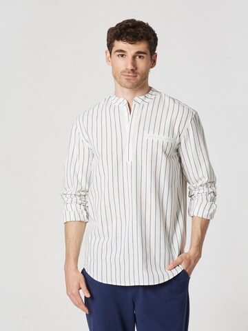 ABOUT YOU x Kevin Trapp - Regular Fit Camisa 'Thies' em branco: frente