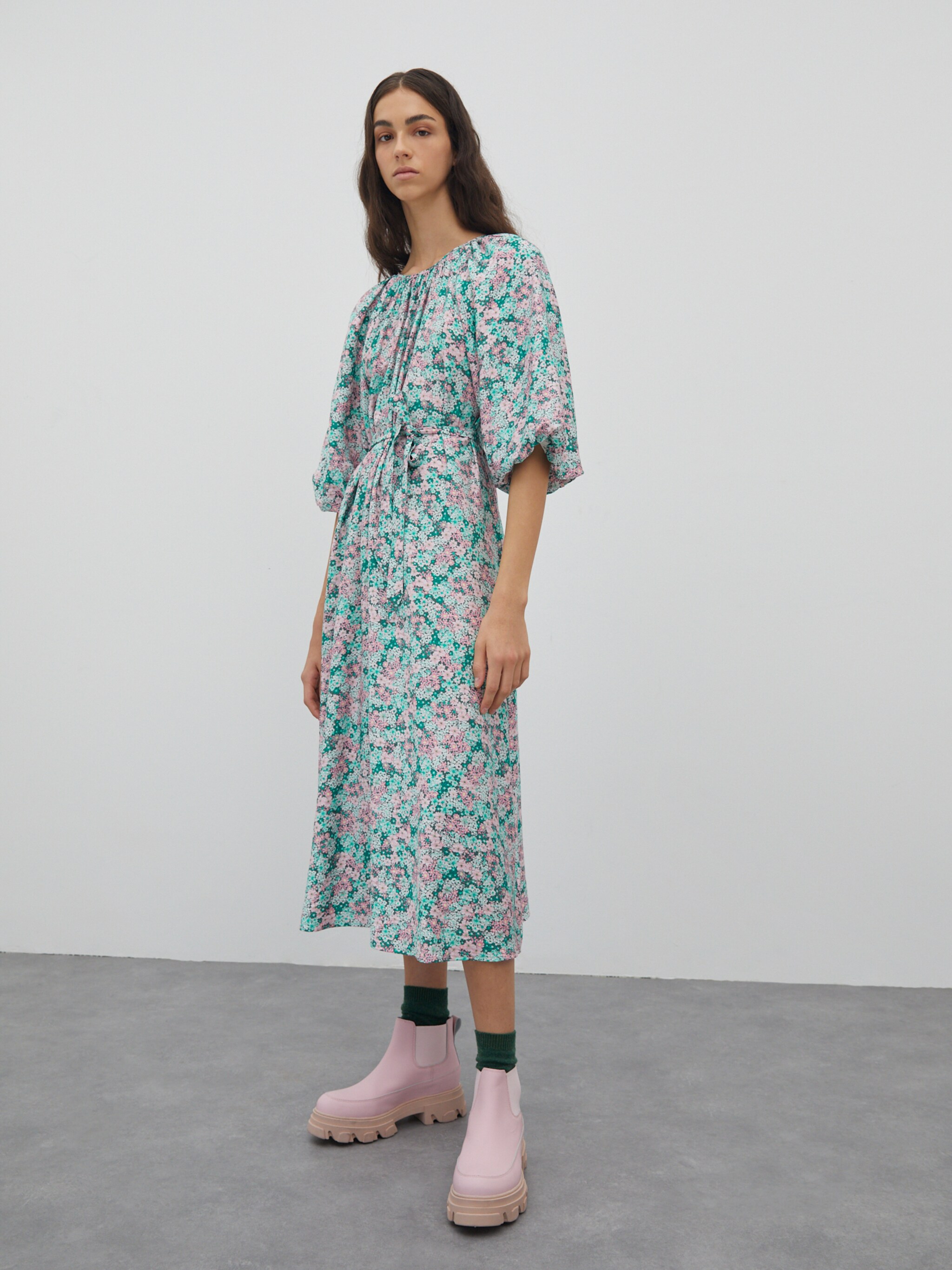 EDITED Producten Jurk 'Fadia' Groen