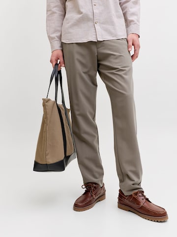 regular Pantaloni chino di JACK & JONES in marrone