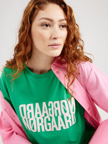 MADS NORGAARD COPENHAGEN T-Shirt in Grün