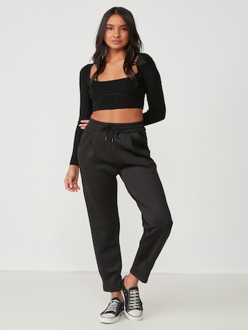 C&City Tapered Trousers in Black