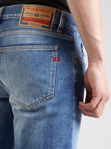 DIESEL Slimfit Jeans '2019 D-STRUKT' in Blauw