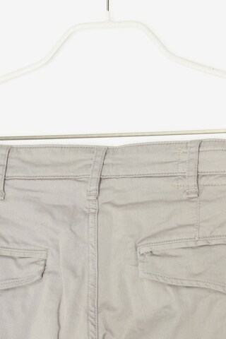GUESS Pants in 32 in Grey