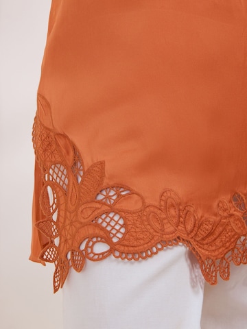 Friends Like These - Top en naranja