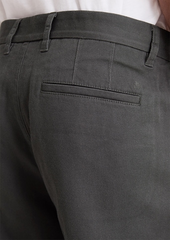 Marc O'Polo Regular Chinohose 'Osby' in Grau