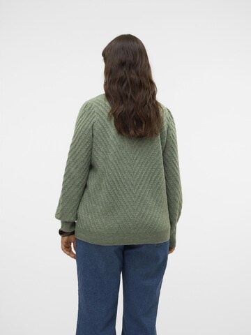 Vero Moda Curve Pullover 'STINNA' i grøn