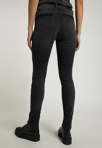 MUSTANG Skinny Jeans ' Mia' in Black