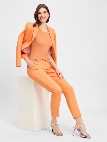 Marie Lund Blazer in Orange