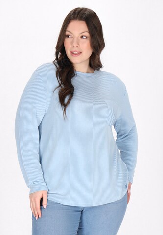Usha Shirt in Blauw: voorkant