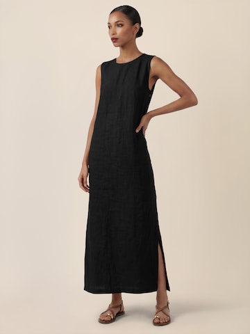 APART Kleid in Schwarz