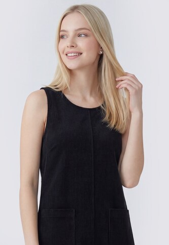 MYMO - Vestido en negro