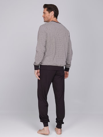 Pastunette Pyjama lang 'Urban Essence' in Beige