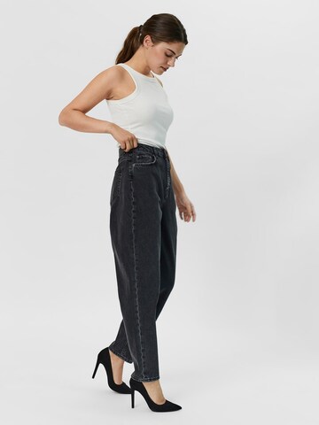 Loosefit Jean 'Zoe' VERO MODA en noir