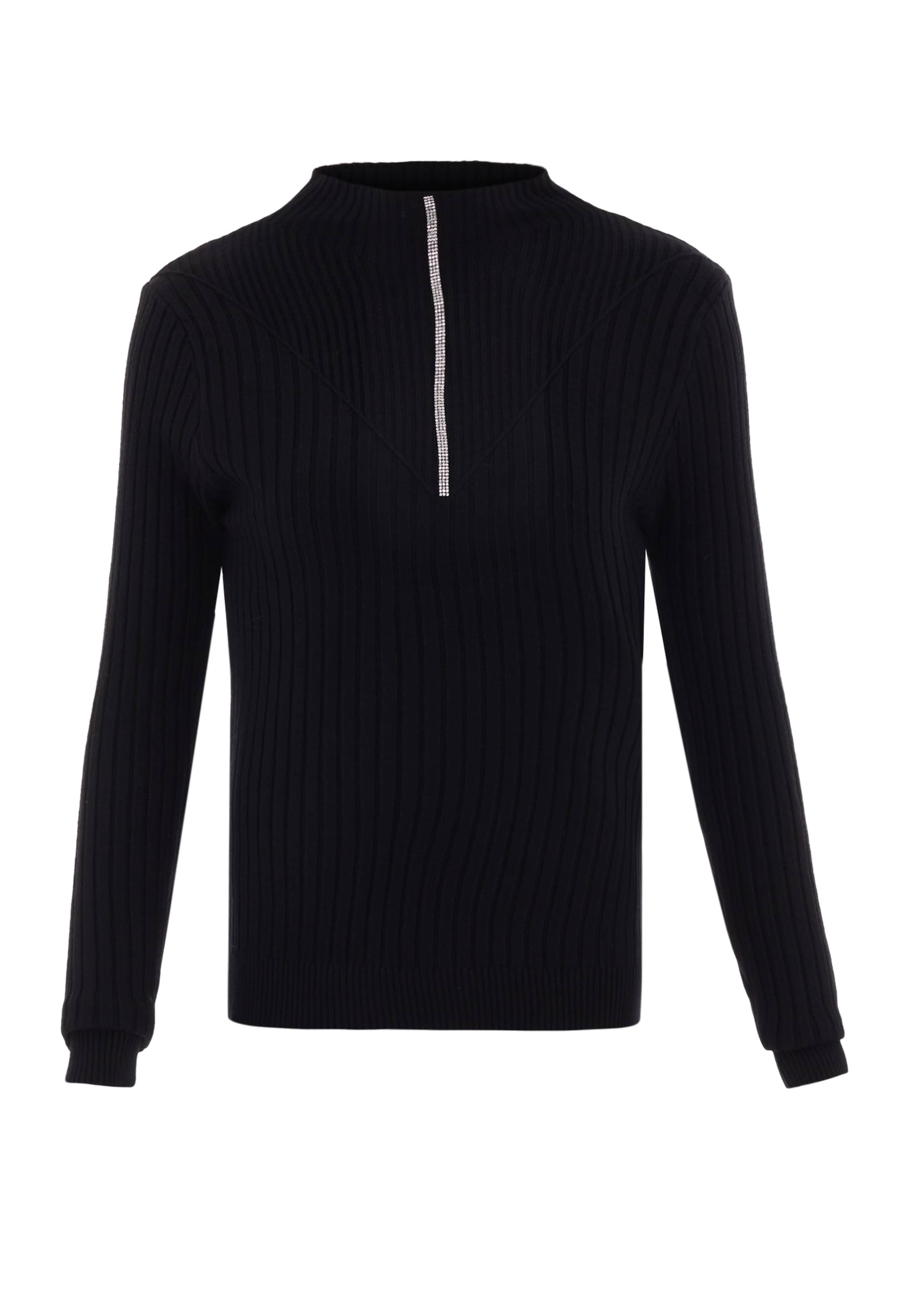 carato Sweater in Black: front
