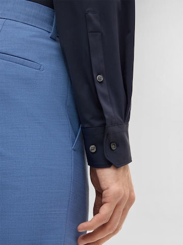Coupe slim Chemise business ' Sit ' STRELLSON en bleu