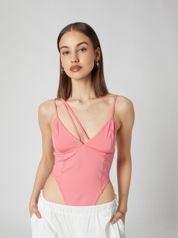 VIERVIER Shirt Bodysuit 'Davina' in Pink: front