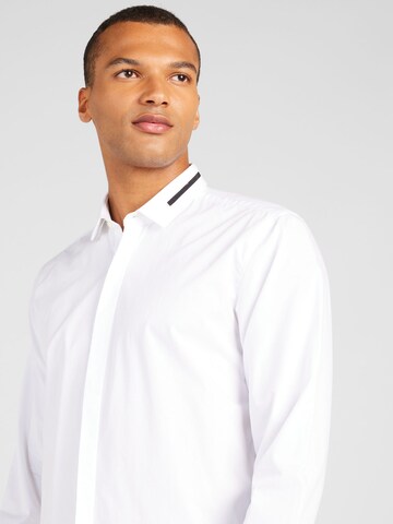 HUGO Slim Fit Paita 'Eloy' värissä valkoinen