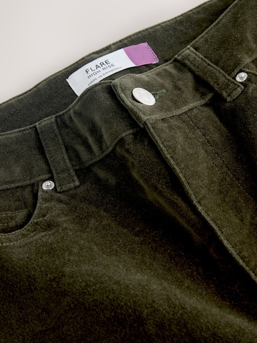 Next - Bootcut Vaquero en verde